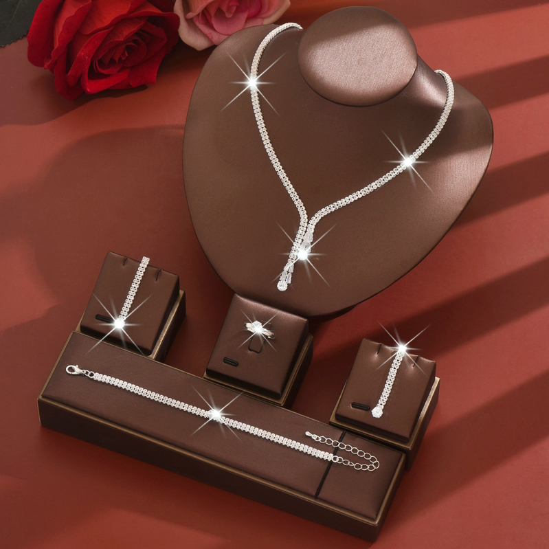 Set nakita: claw chain ogrlica i naušnice s marquise cirkonima, kristalni detalji, ručni dodatak