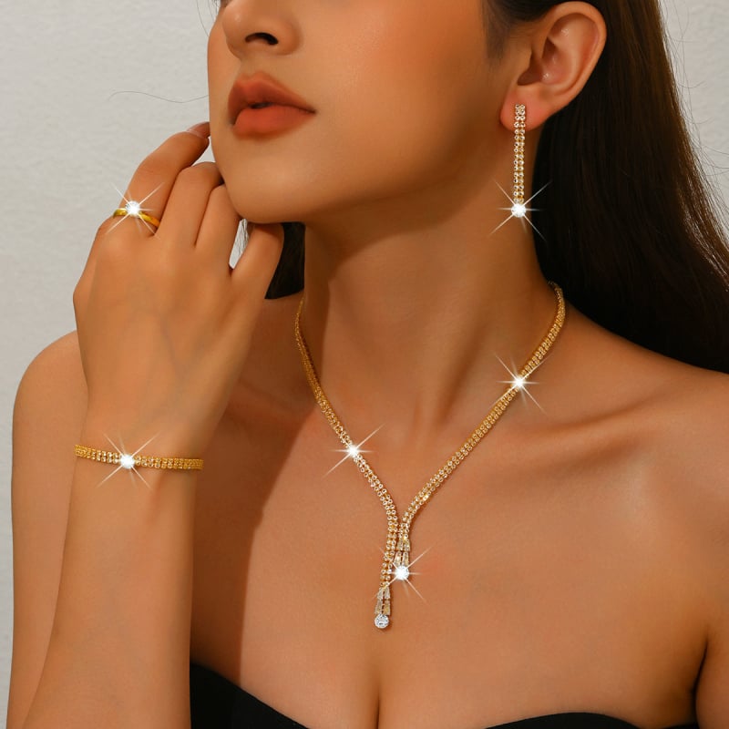 Set nakita: claw chain ogrlica i naušnice s marquise cirkonima, kristalni detalji, ručni dodatak