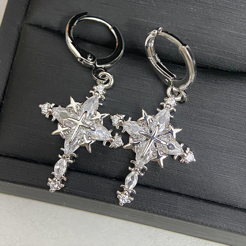 Set naušnica i ogrlice: četverokraki zvijezda-krst, zlatno ugradbeni poludrago kamenje, bakar, križasti lanac, jesen 2025