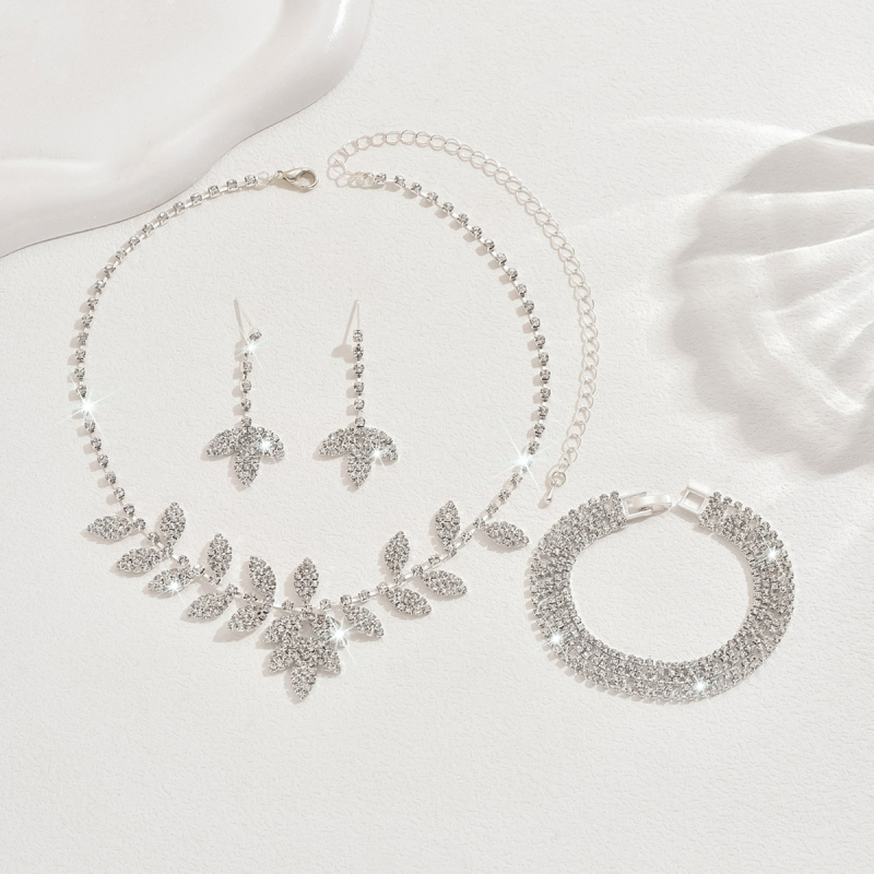 Ženski set nakita od bakra s rhinestones, motiv lišća — ogrlica, naušnice i narukvica, claw chain lanac, cvjetni uzorak, zimska 2025 kolekcija