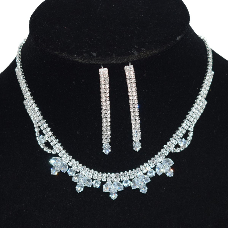 Set nakita: naušnice i ogrlica s Rhinestone, cvjetni motiv, običan lanac, elektroplakiranje