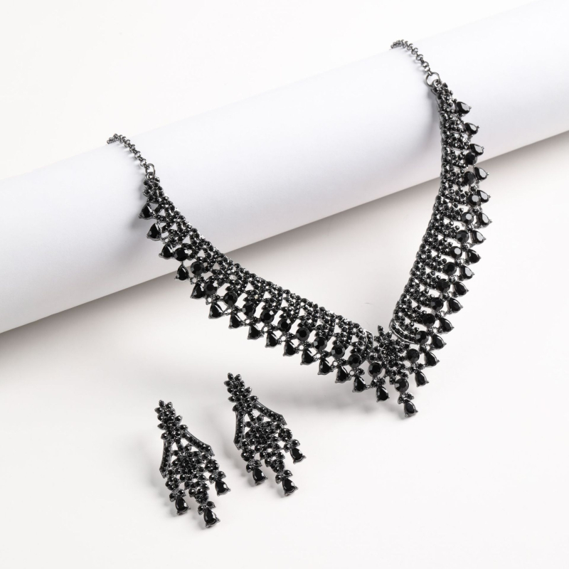 Set nakita: geometrijska ogrlica i naušnice s rhinestoneom, O-oblika lanac, cinkova legura, elektroplatiranje