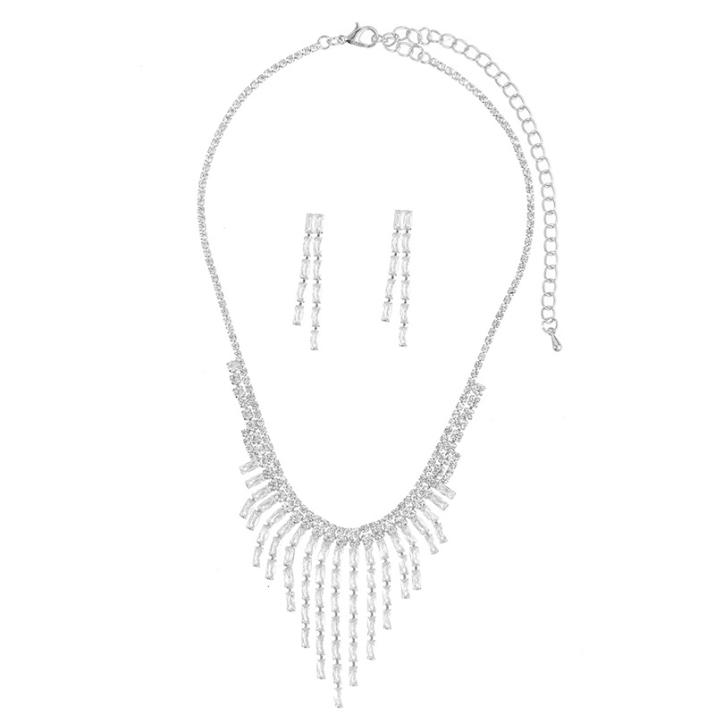 Set nakita: ogrlica i naušnice sa rhinestones, elektroplatiranje, lanac kandže, geometrijski uzorak