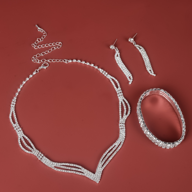 Trojkomponentni set nakita od rhinestone: naušnice, narukvica, ogrlica – uvijeni lančić, privjesak rhinestone, uzorak zvijezda/sunce i mjesec/oblaci/vesmirs, vjenčani jednostavan stil, Pisa marka.