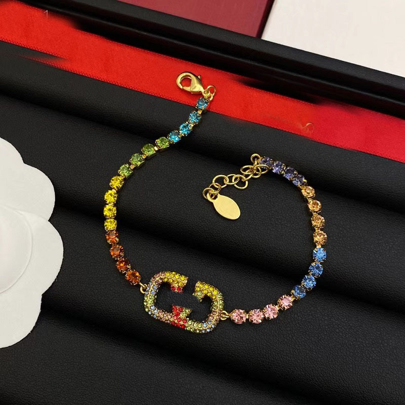 Set V-oblikovanih rhinestones naušnica – uključuje naušnice + ogrlicu + nakit za ruku; bakar s elektroplatom; standardni lanac; proljeće 2024; za žene