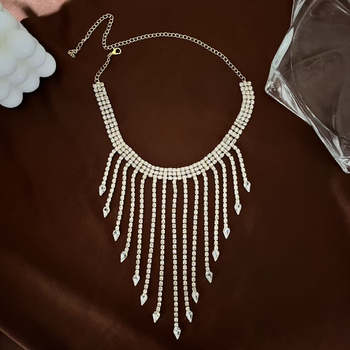 Ötvözetből készült testlánc nyaklánc rhinestone medállal, geometriai forma, elektroplattálás, szabályos lánc, nőknek