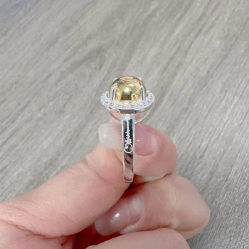 Réz gyűrű, nyitott állítható, etnikus-geometriai stílus, kopott felület, imitált moissanit, uniszex