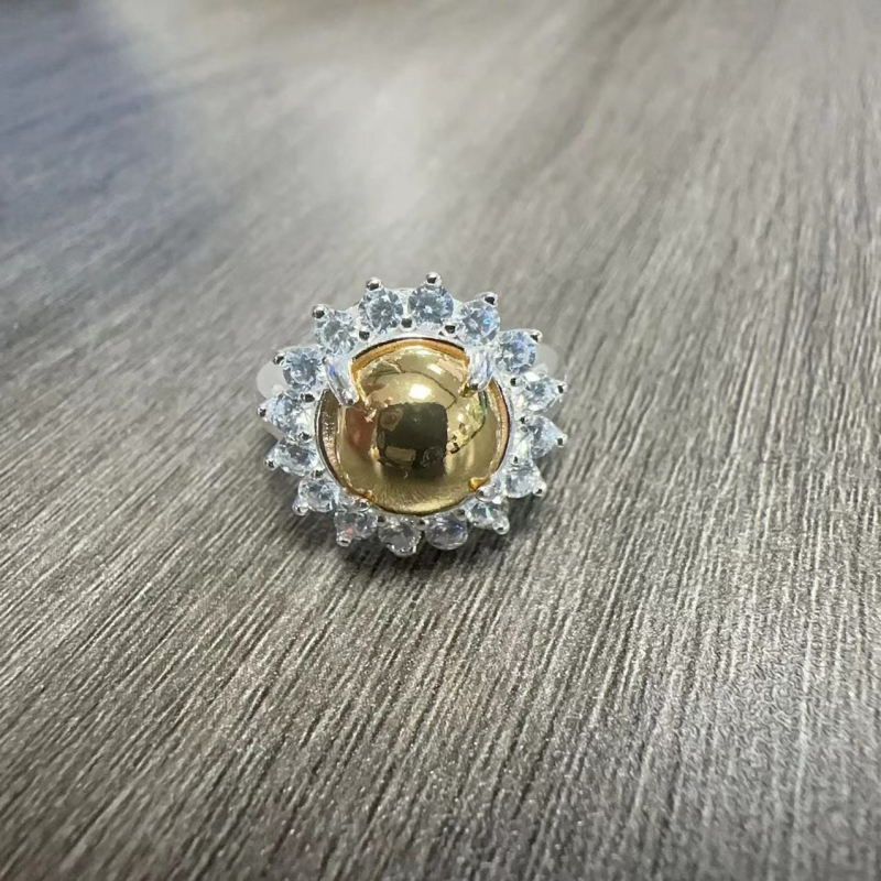 Réz gyűrű, nyitott állítható, etnikus-geometriai stílus, kopott felület, imitált moissanit, uniszex