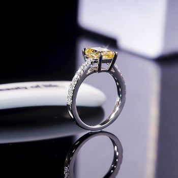 Gyűrű S925 ezüst, Moissanit szimulált, Cushion-cut, Elektroplakolás