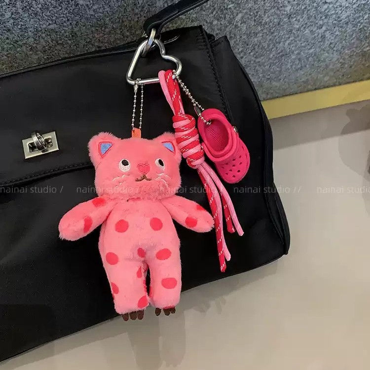 Plišani privjesak za ključeve s mačkom — sladak stil, mini figurica lutke, brend Easy to Rise