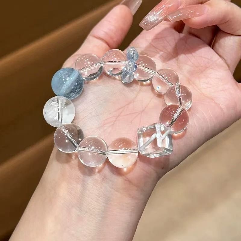 Designer verzija: Brazilska bijela akvamarinska kristalna narukvica s kubno izrezanim perlama, unisex, 16 perli po 12 mm