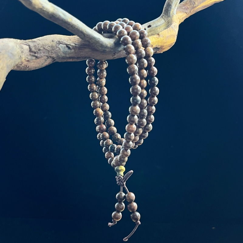 Narukvica s budističkim perlama od sandalovog drveta (Etnički stil; Unisex; 108 perli; Geometrijski oblik)