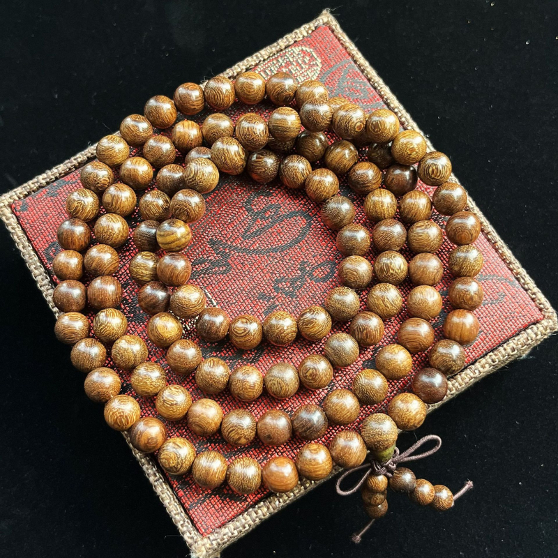 Narukvica s budističkim perlama od sandalovog drveta (Etnički stil; Unisex; 108 perli; Geometrijski oblik)