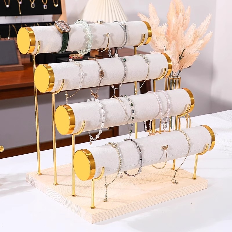 Триетажна дървена стойка за бижута за настолно експониране и съхранение на часовници и гривни
