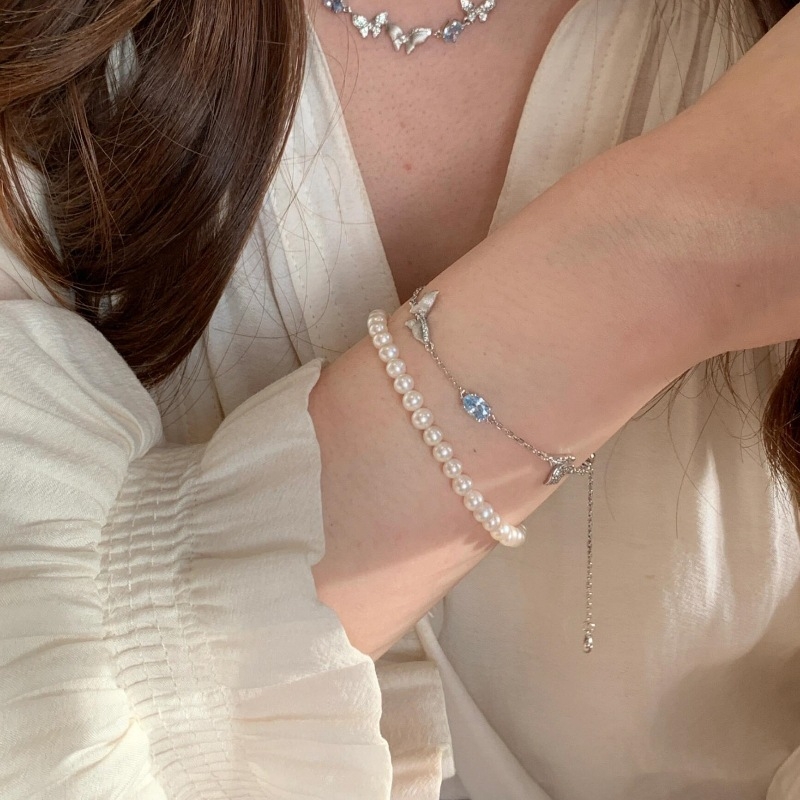 Set nakita: ogrlica, naušnice i narukvica s motivom leptira; bakar materijal; elektroplatinga; O-lanac; privjesak s mješovitim kamenjem; vintage stil