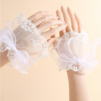 Čipkaste mrežaste nadlaktice i rukavice s izvezenim detaljima — materijal: mreža; za žene; originalni dizajn; proljeće 2025