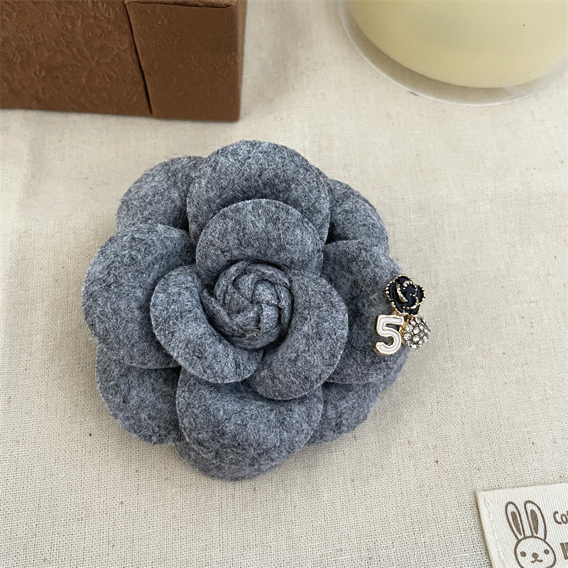 Broșă din material textil cu camelia, formă de floare, stil franțuzesc retro, decorativă, cadou pentru femei