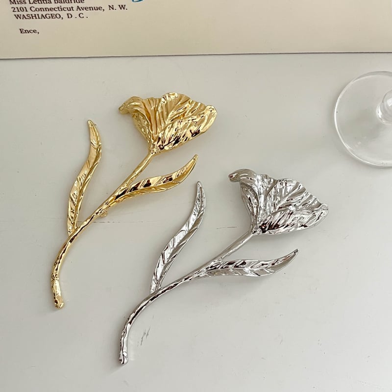 Broška s tulipanovim cvijetom — legura, elektroplatiranje, za žene, dekorativni dodatak