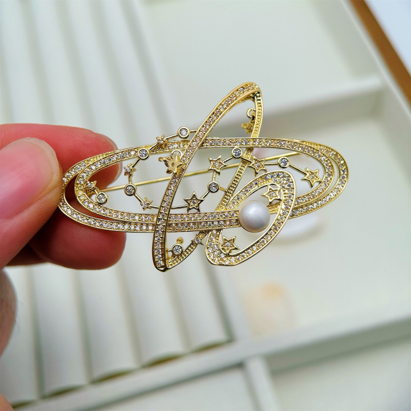 Bakrena broš s elektroplatiranjem, oblik zviježđa, lagani luksuzni stil, unisex, dvostruka namjena