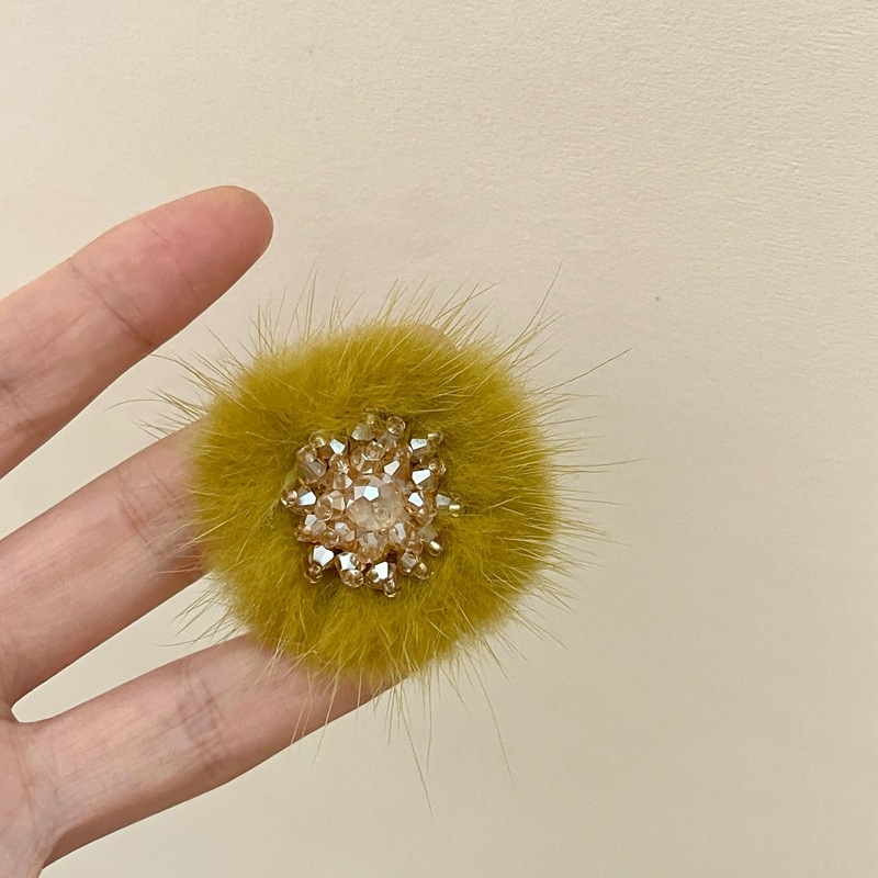 Geometrijska broš iz legure, s dijamantnim ugradnjama, fiksna funkcija