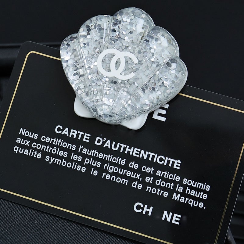 Broșă acrilică cu placare electroplatină – decor și accesoriu multifuncțional pentru femei, stil office fashion