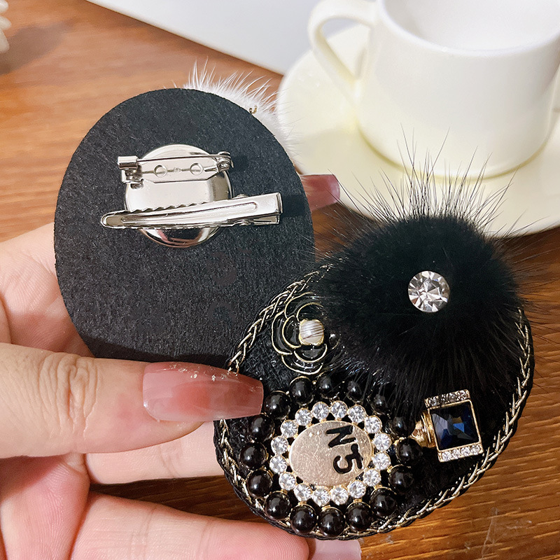 Broš u korejskom stilu, ručno izrađen, mješoviti materijali, dekorativni dodatak, proljeće 2024