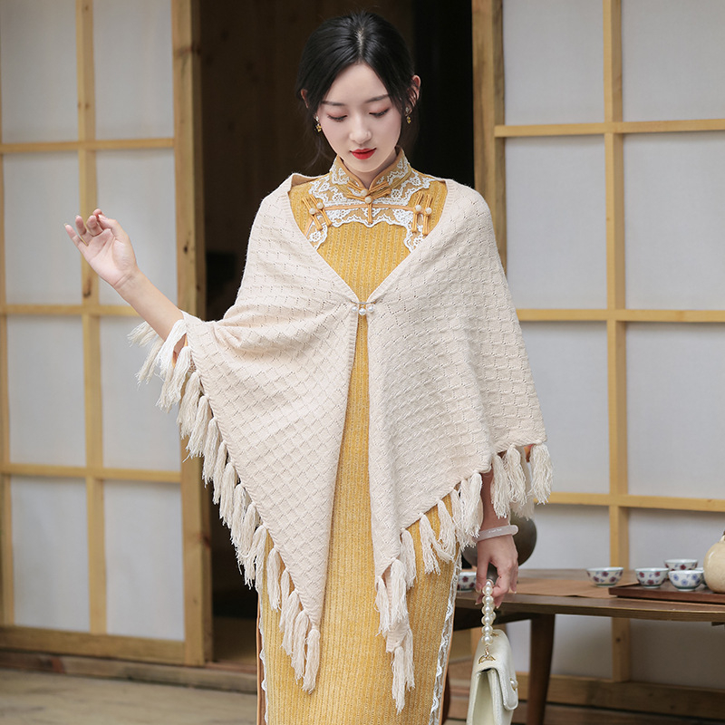 Șal cu ciucuri, tricotat, dantelat, monocrom pentru femei (Material: tricot; Sezoane: iarnă, primăvară, toamnă; Stil: retro etnic)