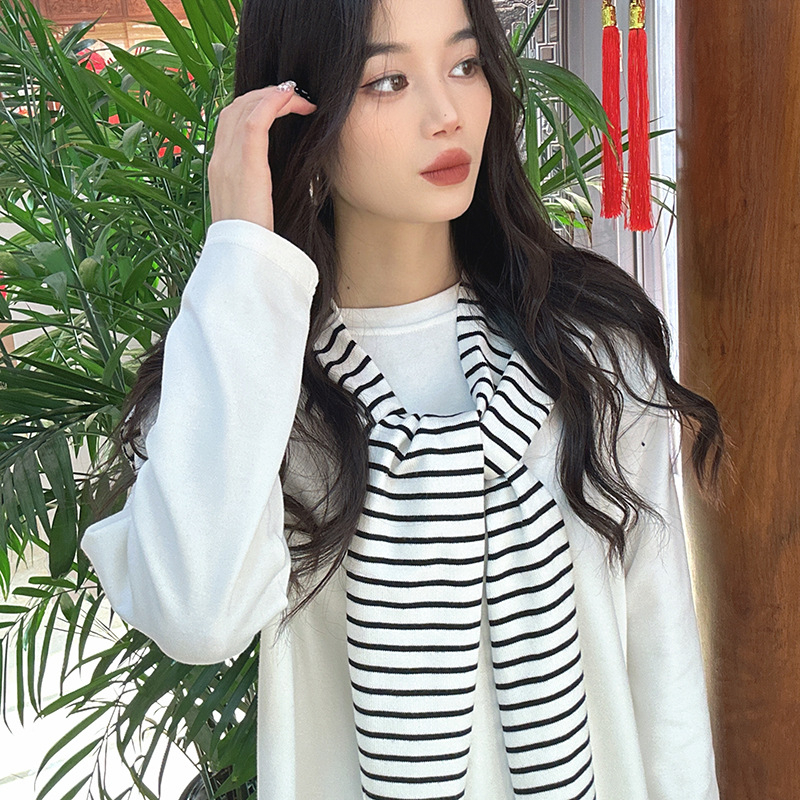 Csíkos kötött sál – gyapjú, japán-koreai stílus, warp kötés, meleg tavaszra és őszre, testreszabás elérhető