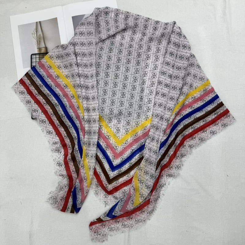 Šal, 100% kemijska vlakna, prilagodljiv, pogodan za sve sezone