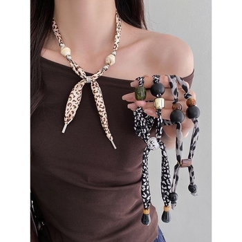 Colier-sal din material cu imprimeu leopard, lanț reglabil pentru pulover – accesorii pentru eșarfe, iarnă 2025
