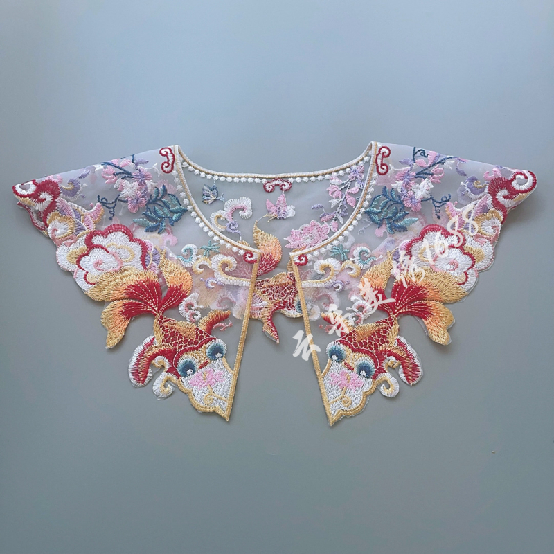 Šaliko aksesuarai: netikras kaklo, įkvėptos Hanfu, siuvinėta debesų pečių viršūnė (polistiero siūlai; vasara; 2025 vasara; be pritaikymo; sandėlyje)