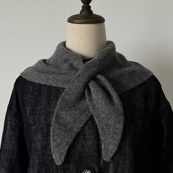 Trokutasti vuneni šal, 100% vuna, pleteni na weft, japansko-korejski stil, zadržava toplinu