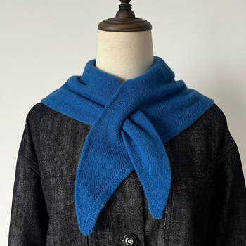 Trokutasti vuneni šal, 100% vuna, pleteni na weft, japansko-korejski stil, zadržava toplinu