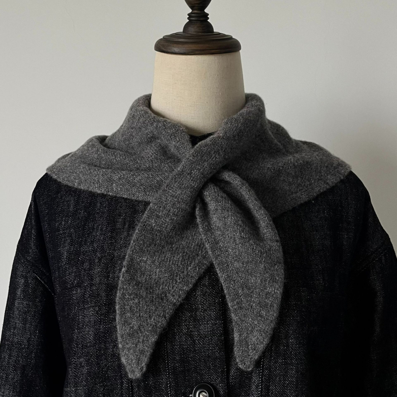 Trokutasti vuneni šal, 100% vuna, pleteni na weft, japansko-korejski stil, zadržava toplinu