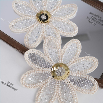 Perlų karoliukų lopas – gėlių motyvas, etninio stiliaus, madinga unisex, spausdinta siuvinėjimo, 2025 m. vasara