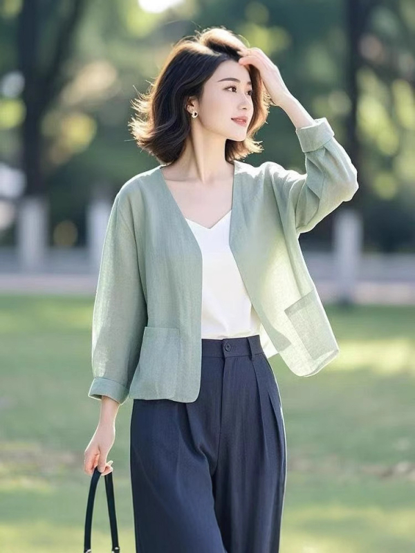 Plonas medvilnės-lineto kardiganas be sagų, laisvas kirpimas, 3/4 rankovės, UPF30+, ilgis 50-65 cm, pavasaris 2025