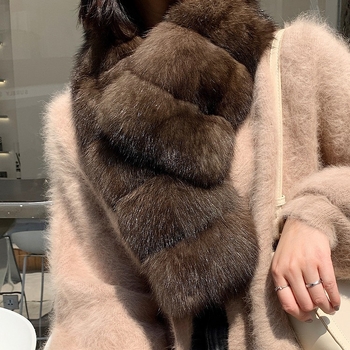 Šal od umjetne nore krzna, warp tkanje, 100% poliester, zadržava toplinu, zima