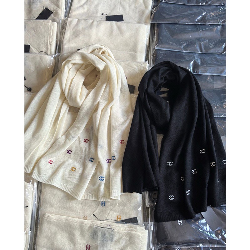 Kašmirski šal - warp-knit pletenje, topao za zimu (Warp knitting; Toplo; Zima; 96% kašmira)