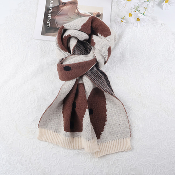 Плетен шал с мотив на куче – японски стил, warp плетение, полиестрова тъкан (>96%), зимна топлина