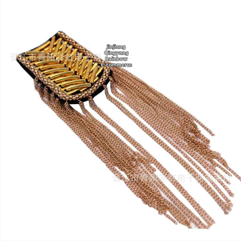 Scenos kostiumo aksesuaras: metaliniai kutai ant pečių su epoletais, Korėjietiško stiliaus, vienodas (Medžiaga: Mišrus; Stilius: Korėjietiškas, Unisex; Dekoravimas: Kutai; Apdorojimas: Elektroplatinavimas; Kristalas: Baltas kristalas)