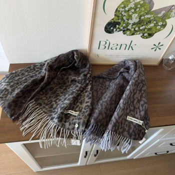 Леопардов принт вълнен шал с пискюли, 100% вълна, плетен, зимна топлина