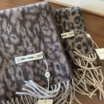 Леопардов принт вълнен шал с пискюли, 100% вълна, плетен, зимна топлина