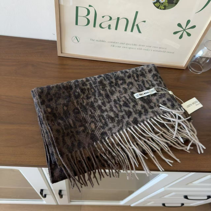 Леопардов принт вълнен шал с пискюли, 100% вълна, плетен, зимна топлина