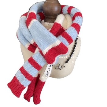 Dugi šal od vunene smjese, warp-knitting tkanje, color-block prugasti uzorak, održava toplinu zimi.