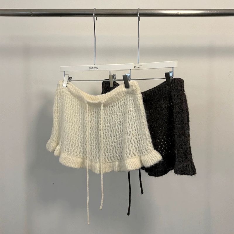 Trumpas megztas sijonas su meniniu retro stiliumi, konstelacijos forma, vasara 2021