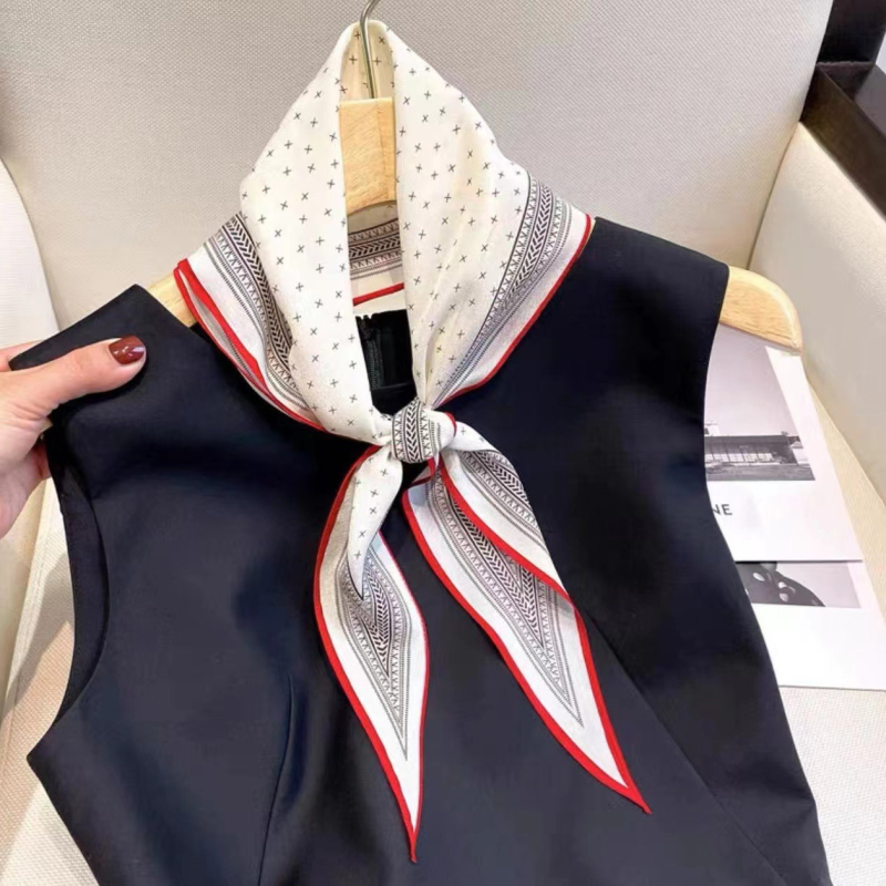 Šal od svile u dijamantnom obliku, 100% svila Mulberry, crepe de chine, naglašeni minimalistički dizajn, proljeće 2024, podrijetlo Hangzhou