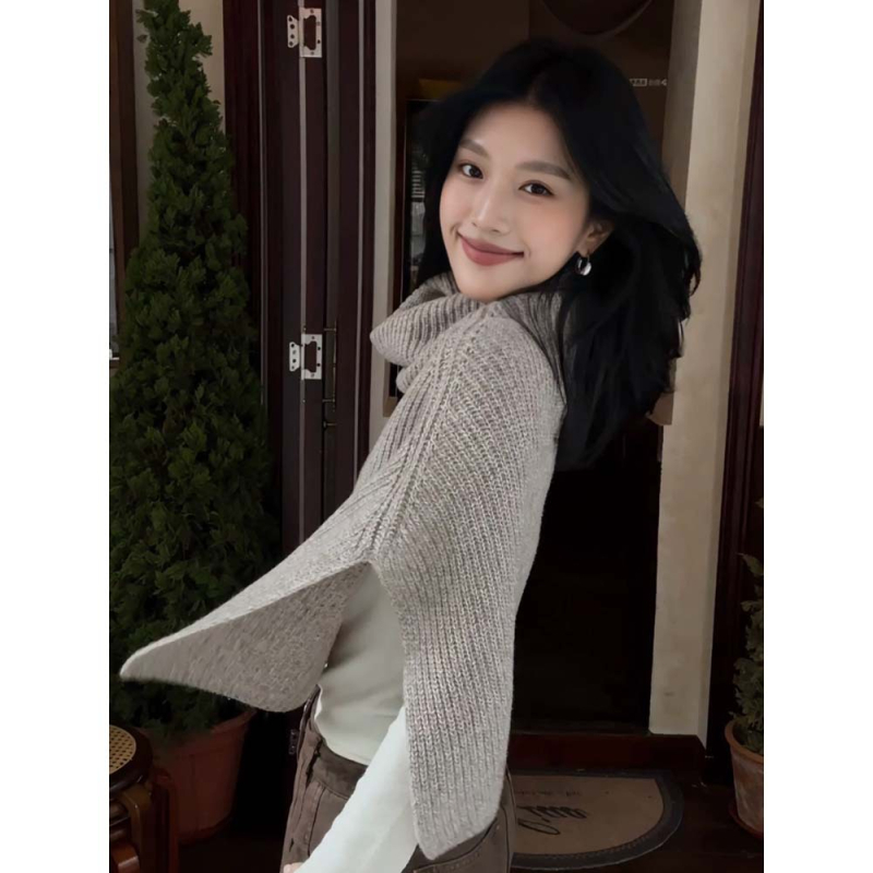 Moteriškas megztas šalikėlis-paltas su įpjova, vilna, warp knitting, elegantiškas kelių sluoksnių dizainas, pečių juosta