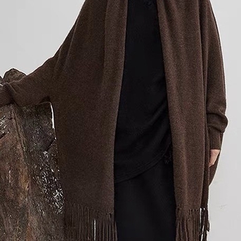 Плетен шал-яке от чиста вълна с ресни – монохромен модел, права тъкан, 380 г, средна дължина