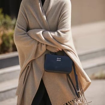 Плетен шал-яке от чиста вълна с ресни – монохромен модел, права тъкан, 380 г, средна дължина