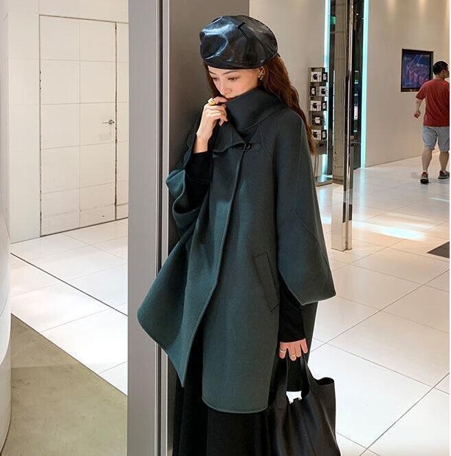 Ženski tweed kaput - Cape stil, rukavi tip netopir, rever, poliester, jedinstven monocromatski uzorak
